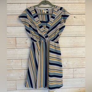 Women’s Monteau geometric print dress - size small